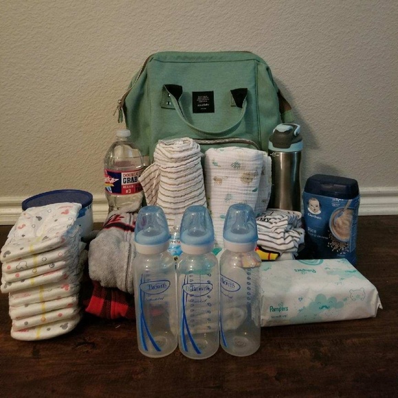 Diaper Backpack ***ONLY 2 NAVY BLUE LEFT*** - Picture 4 of 8